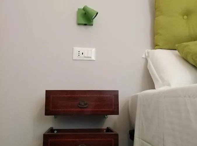 Oda ve Kahvaltı Il Ghiro 3*